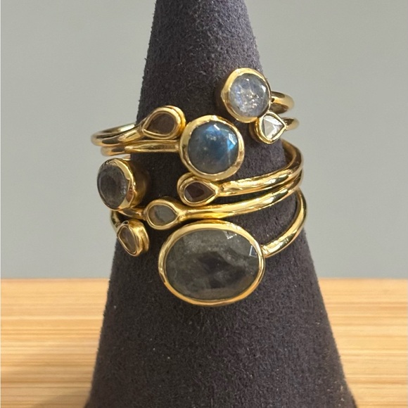 MMA Jewelry - Gold plated sterling silver, diamond chips and labradorite ring